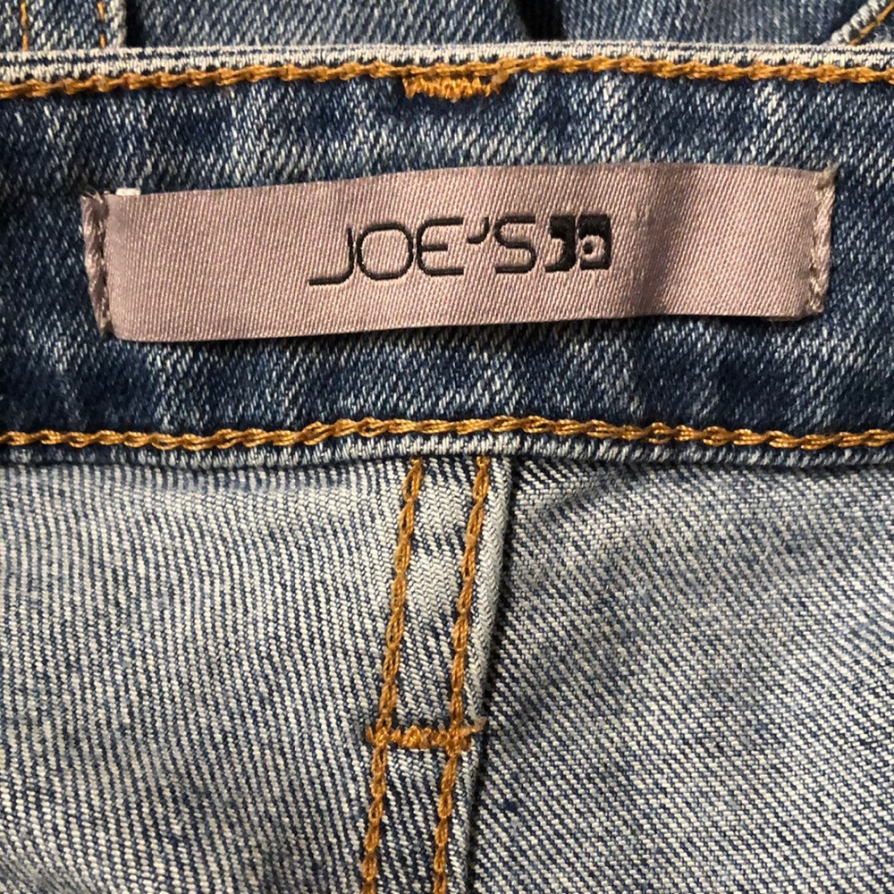 Joe's Jeans Medium Wash Skinny Denim two pants same brand different style. - Picture 6 of 13